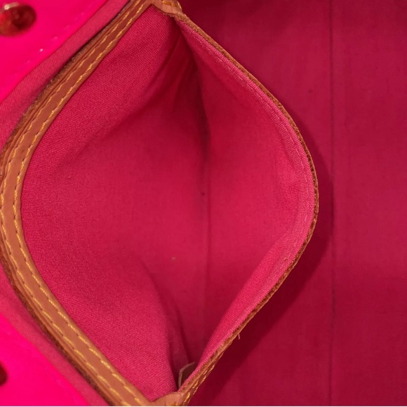 🎉HP🎉Louis Vuitton x Robert Wilson - Picture 9 of 10